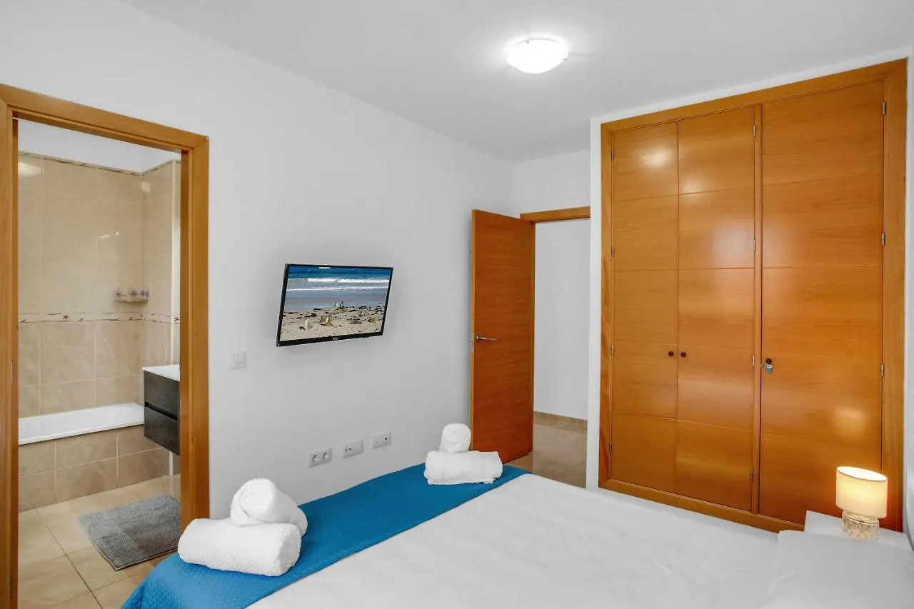 Ocean Blue, Next To The Ocean, Fast Wi-Fi Apartment Los Abrigos